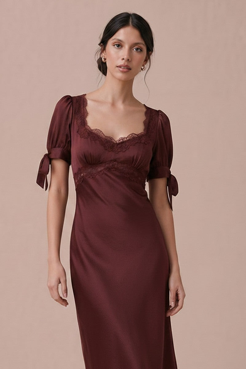 Adley Modest Midi in Brown