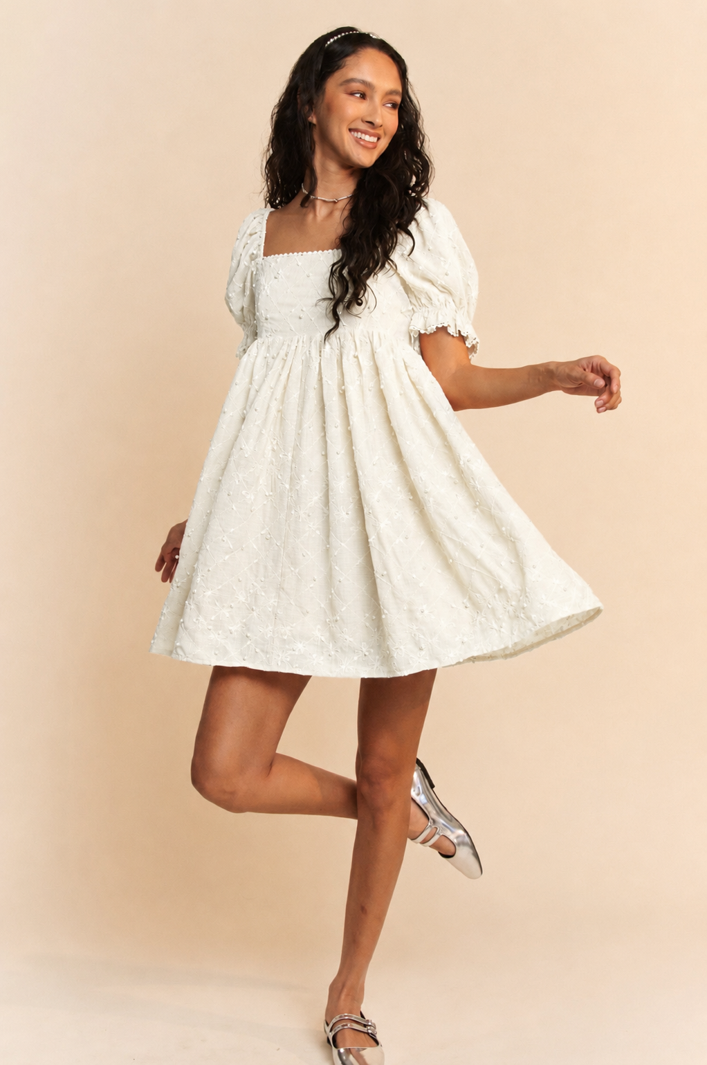Lita Modest Mini in Cream
