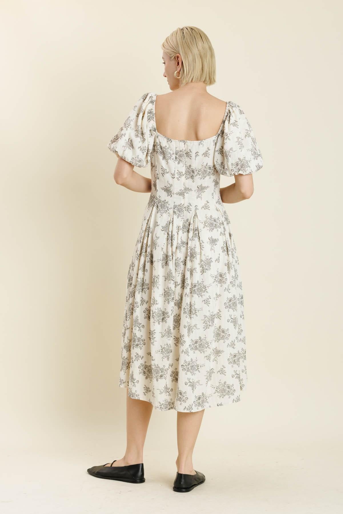 Silvie Modest Midi in Ivory