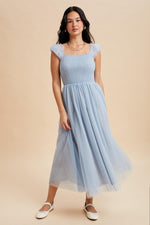Hazel Modest Maxi in Blue Aura