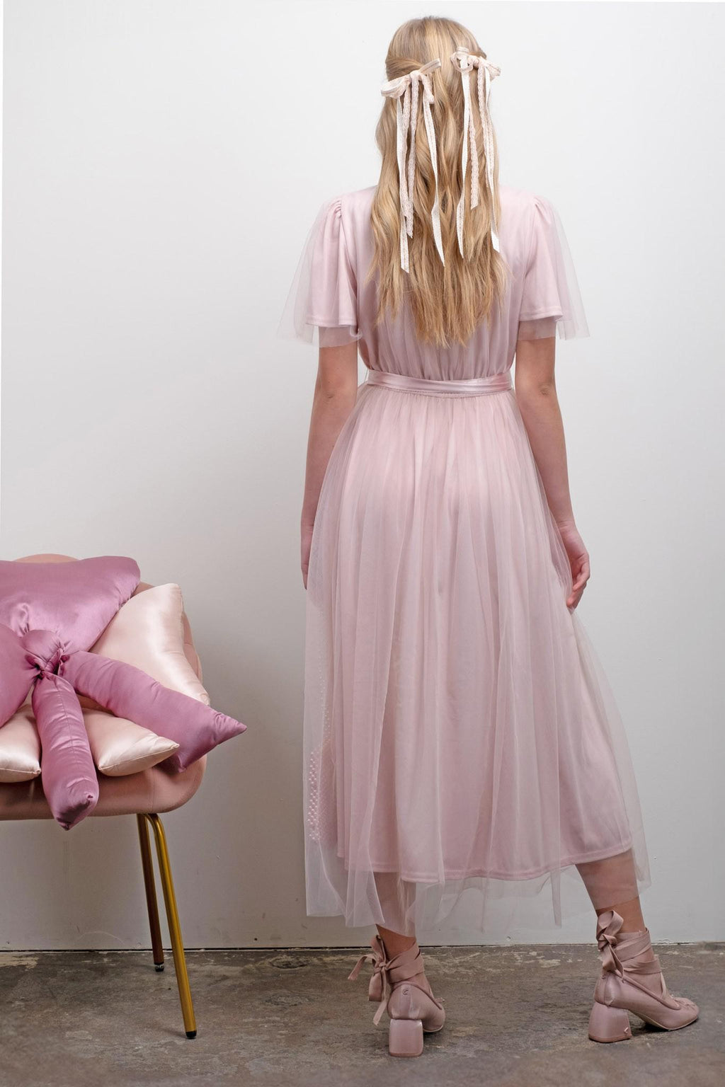 Hollace Modest Midi in Pink