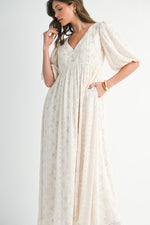 Cynthia Modest Midi in Cream