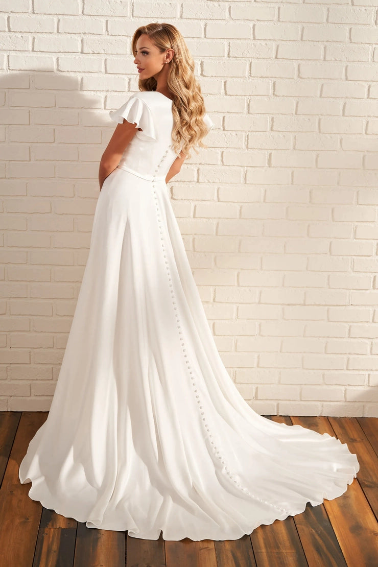 MOD220 Modest Wedding Dress Ivory size 18 MOD220 Modest Wedding Dress Ivory size 18