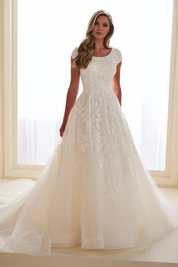 MOD305 Modest Wedding Dress Ivory size 20 MOD305 Modest Wedding Dress Ivory size 20