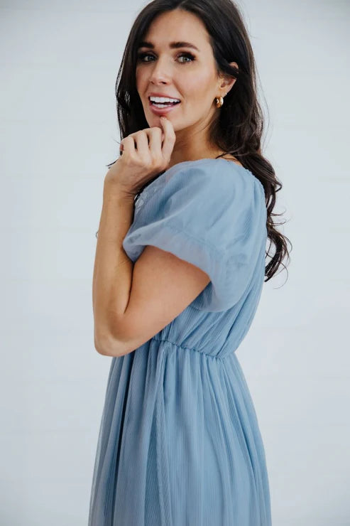 Lulu Modest Midi in Cinderella Blue - Xsmall Lulu Modest Midi in Cinderella Blue - Xsmall
