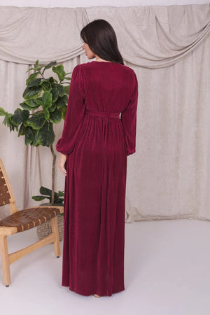 Marilyn Modest Maxi in Holly Berry