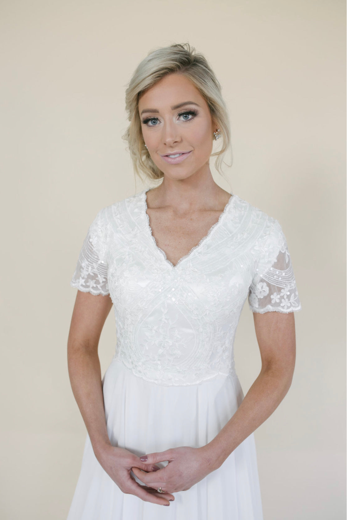 lulu wedding dresses Boda Lulu Ivory size 12