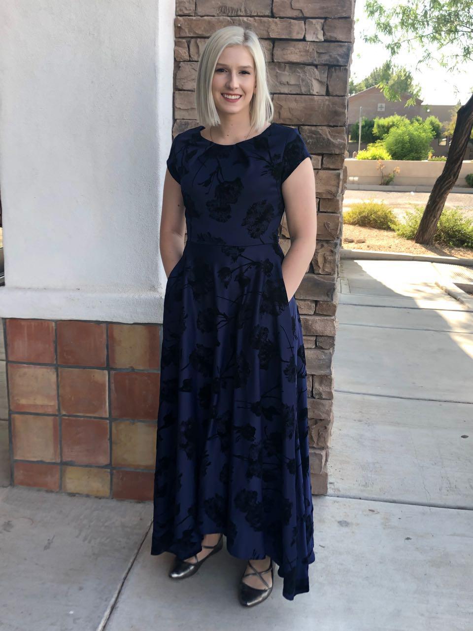 Sophia blue cute Modest Prom Dress with sleeves mormon prom cheap dress for plus size winter formal