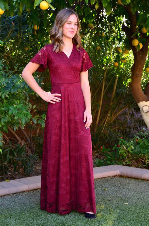 victoria red cute Modest Prom Dress with sleeves mormon prom cheap dress for plus size winter formal