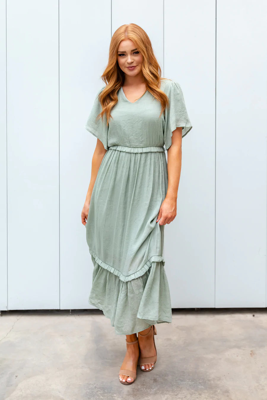 Tess Modest Midi in Aspen Green