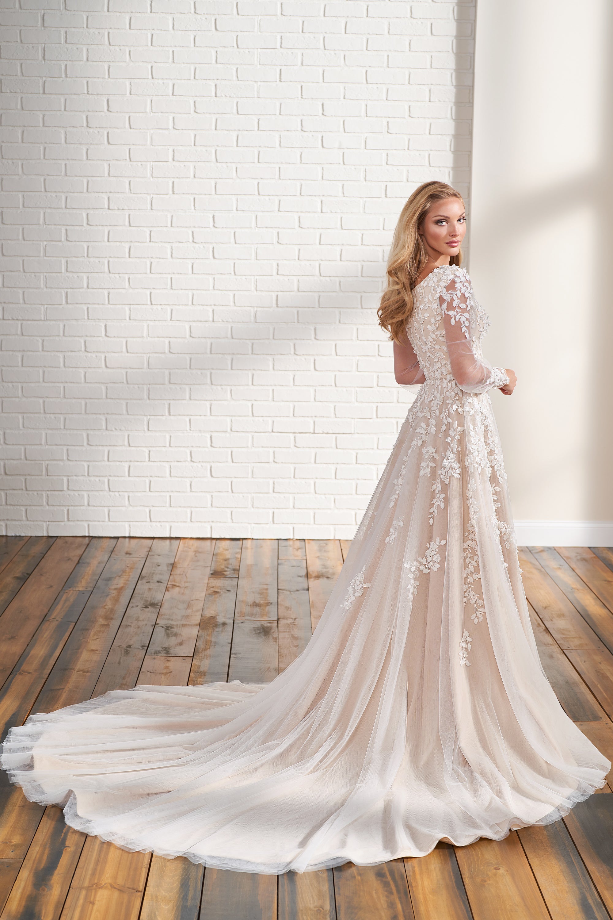TR12291 Modest Wedding Dress
