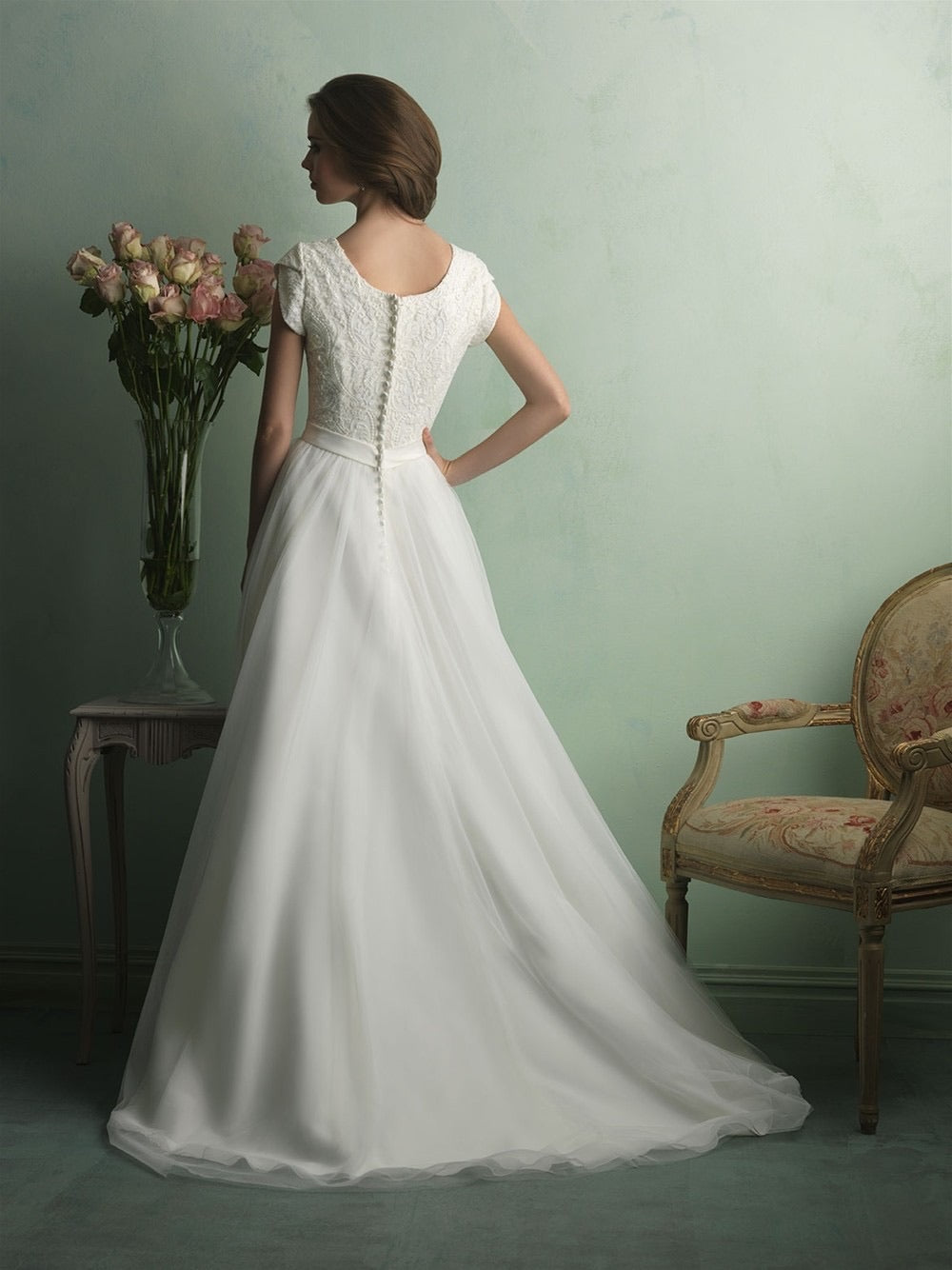 M521 Light Gold Ivory Size 18 A Closet Full of Dresses M521 Light Gold Ivory Size 18 A Closet Full of Dresses