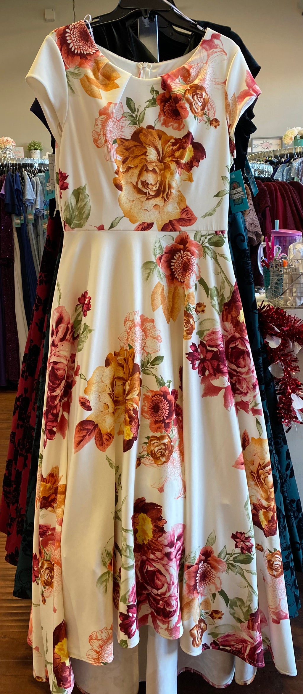 Linda Cream Floral Modest Prom Dress