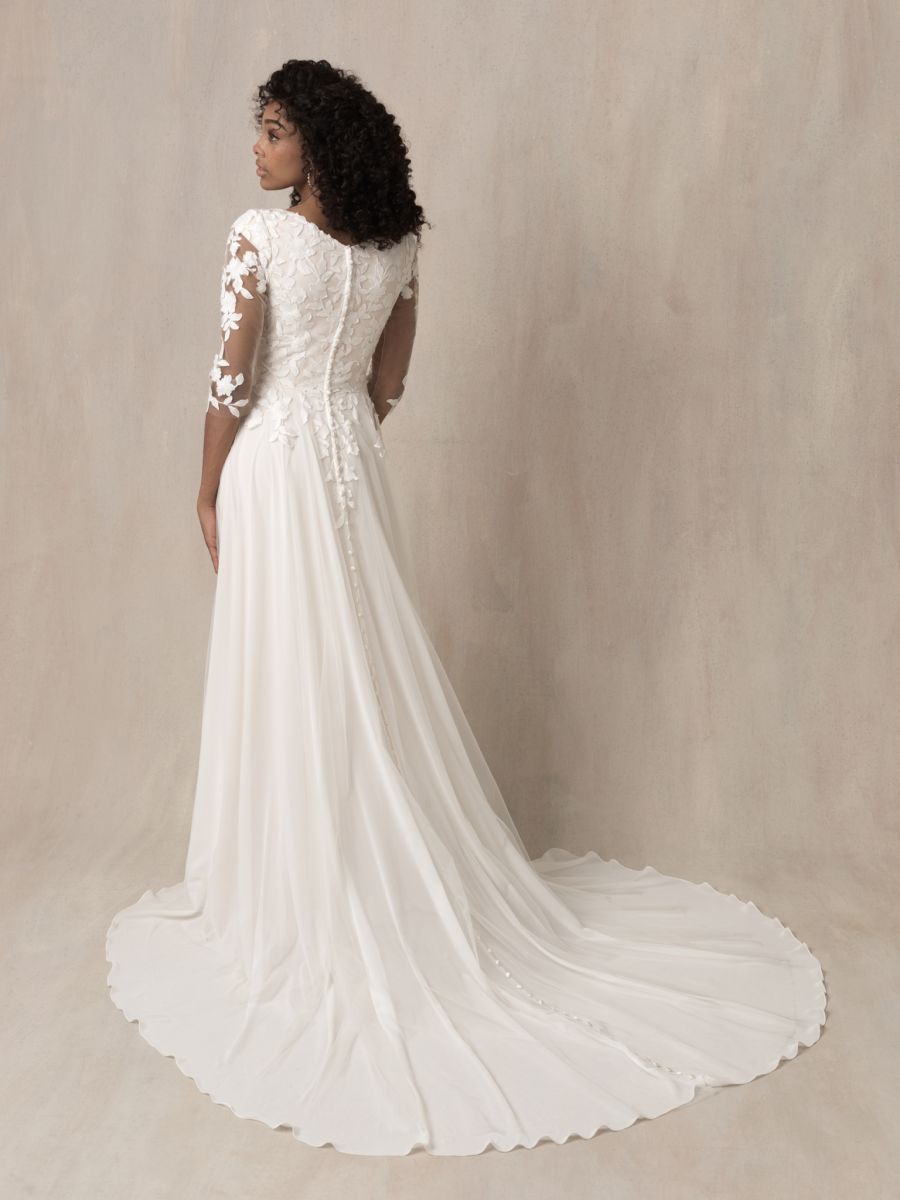 M675 Modest Wedding Dress