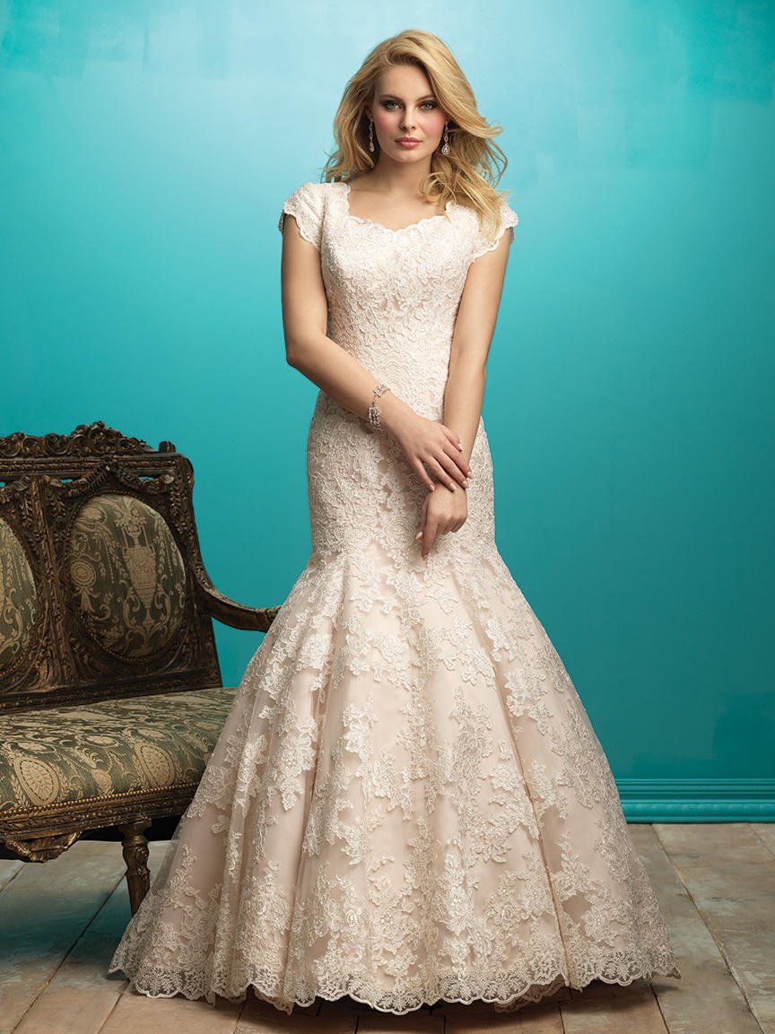knee length dresses for ladies Champagne Appliques Tulle A-Line Long Sleeves Light Wedding Dress US2 / As Picture main image 0
